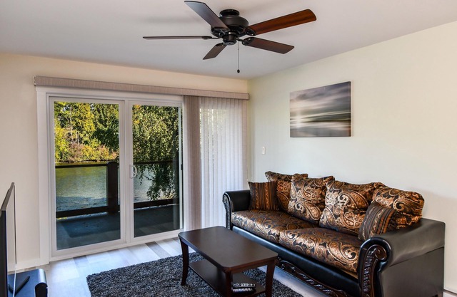 Chateau Riverside