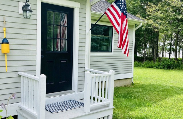 Chebeague Island, ME Waterfront Home. Enjoy Island Living and Stunning Views!