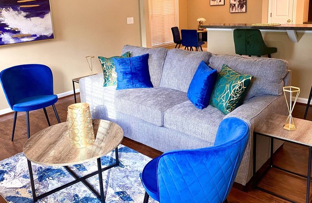 Cheerful 3 bedroom home w/ WIFI & Roku Access
