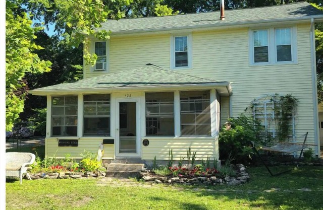 Cheerful 3 bedroom cottage in Lakeside Ohio