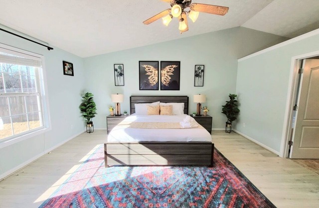 📣 💫Cheerful 4 BR/2Bath 🏡 in the Heart of Buford