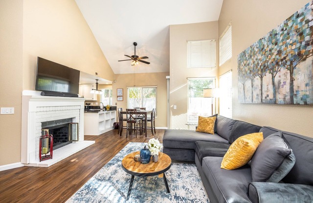 Cheerful 4BR Home W/ Washer & Dryer + Fireplace