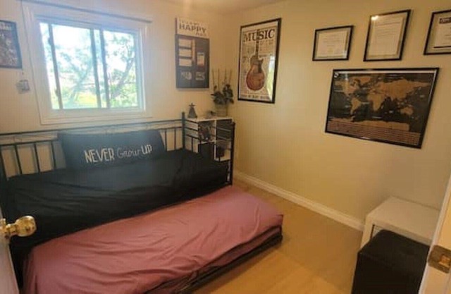 Cheerful Bright Home (Sleeps up to 12ppl)