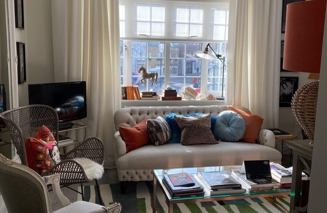 Luxuriöses Chelsea Mews Apartment in ruhiger, sicherer Lage am Sloane Square für 2/3 Personen