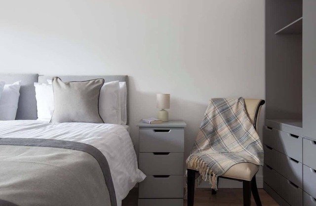 Cheltenham | Cotswolds Stay with Workspace + Parking