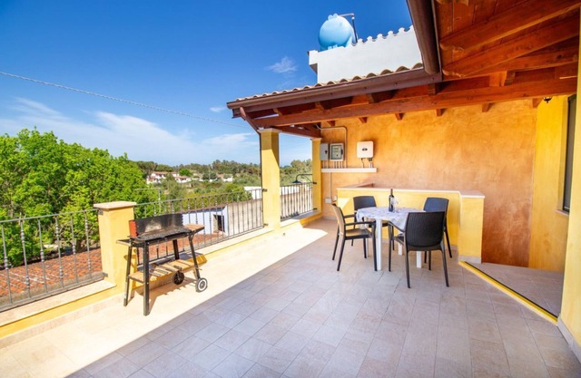 Chelu & Mare neue Wohnung mit privater Terrasse nur 900m vom Museddu Strand entf