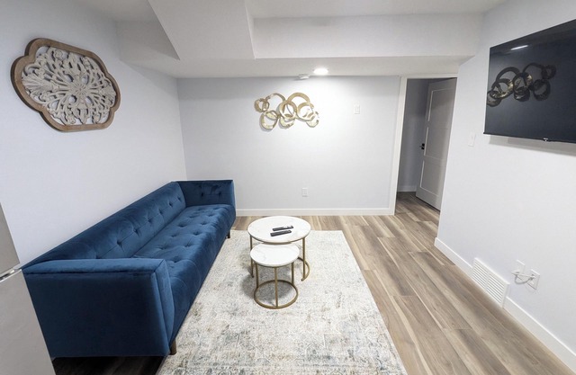Chic 2BR Suite | Kitchen, Laundry, Near Elk Island & West Edmonton Mall