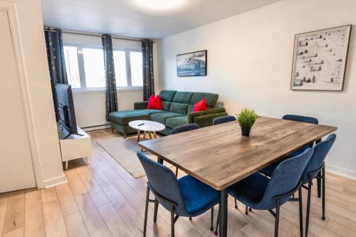 Chic 3BR 5 Beds 5min walk to Metro Free Parking