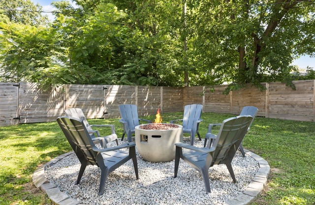Chic 3BR w/Fire Pit & Private Yard