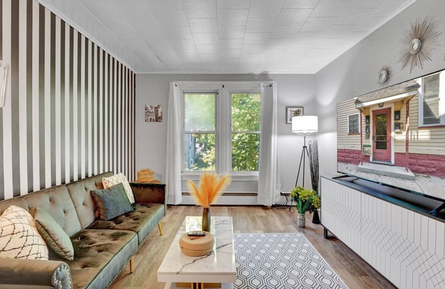 Chic and comfy home in Rochester