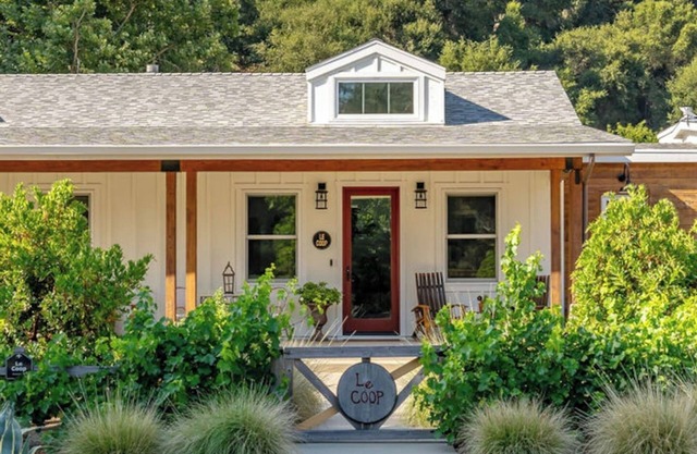Chic and Cozy, Le Coop. Walk to Paso's best wineries. 10 min to town.