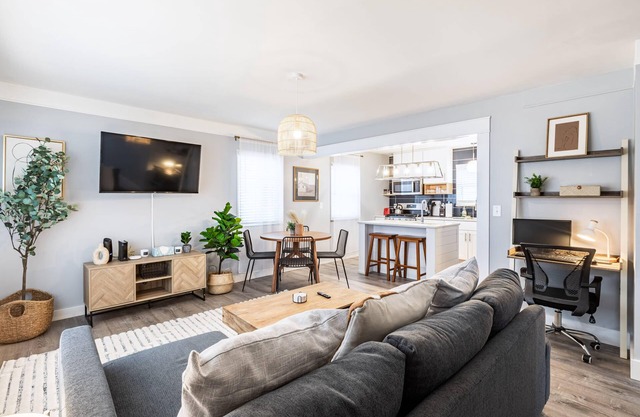 Chic, Beautifully Renovated Redford Home!