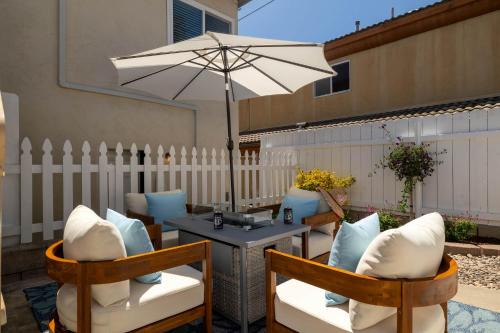 Chic Beach Retreat - Newly Furnished 1BR in Ocean Beach