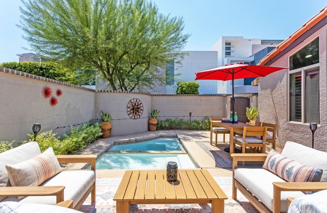 Chic Condo with Rooftop Deck & Private Pool - Caballeros