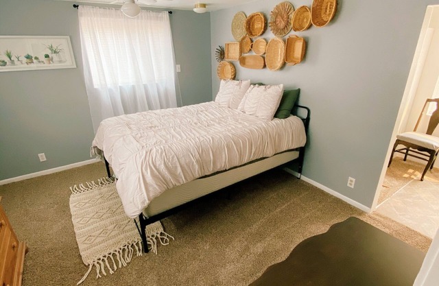 Chic & cozy 1 bedroom guest-house