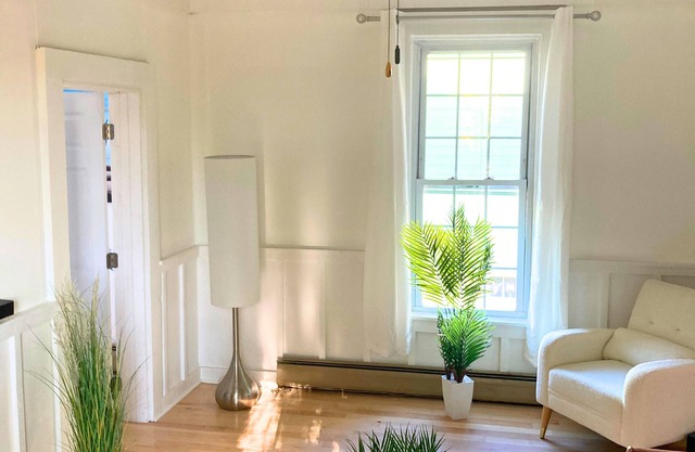 Chic Downtown Retreat Furnished 2-Bedroom with Trail Access & Outdoor Oasis