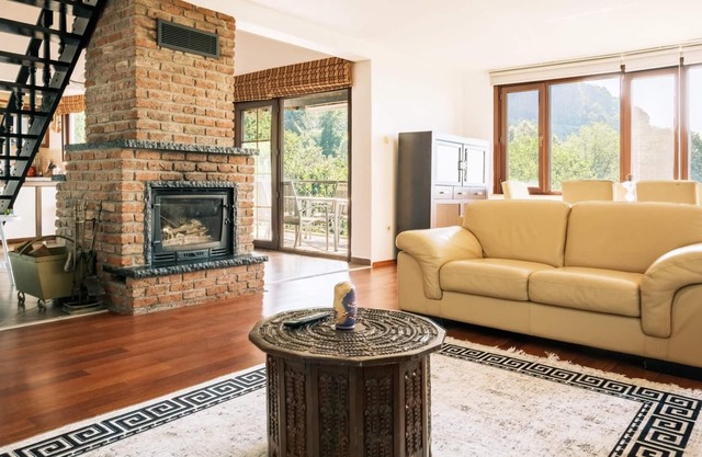 Chic Flat w Terrace, Garden, Fireplace in Nature