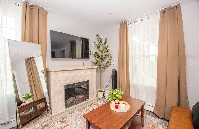 Chic Hideaway Close to UNBSJ