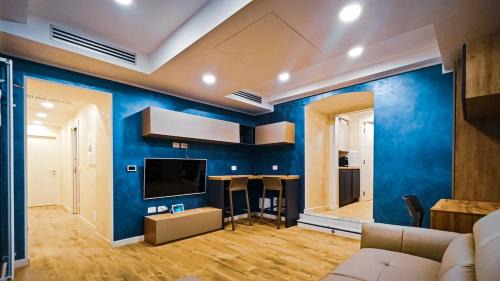 Chic House