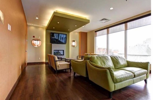 Chic Luxury Downtown Condo with Pool & Garage !