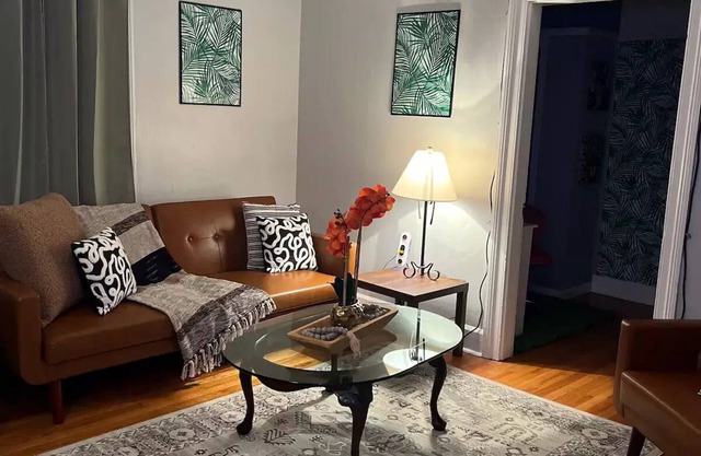 Chic Madison Parkview