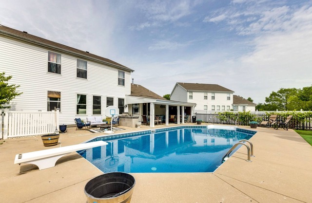 Chic Missouri Retreat - Pool, Fire Pit & Grill!
