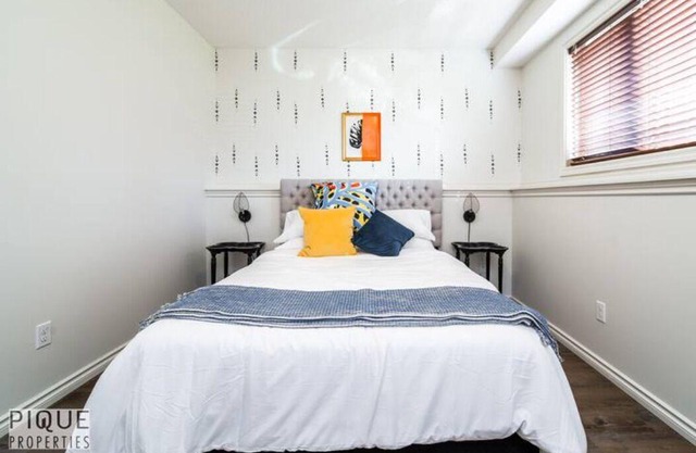 Chic Modern Vibes - Sleeps 6 - Netfix - Wifi - Long Stays