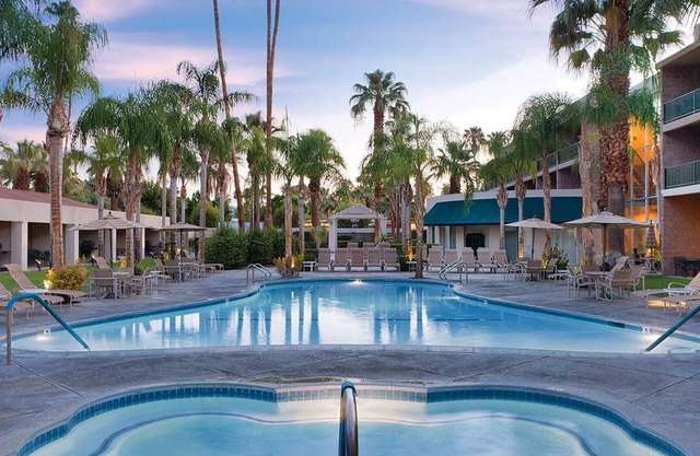 Chic resort with 1 bedroom and WiFi, fitness room in delightful Palm Springs