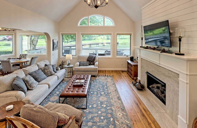 Chic Sky Valley Resort Home on Golf Course!