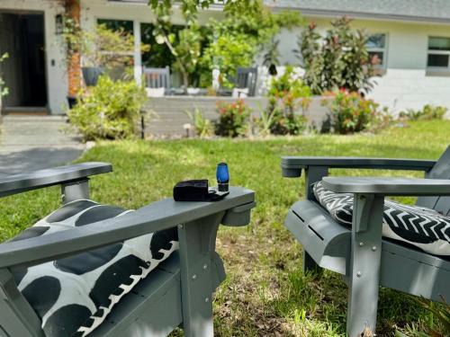 Chic & Stylish 3BR-2BA Nature Lovers Home