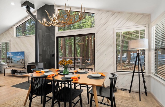 Chic Tahoe Cabin | Soaking Tub, Fireplace, Patio & Forest View, Club Access