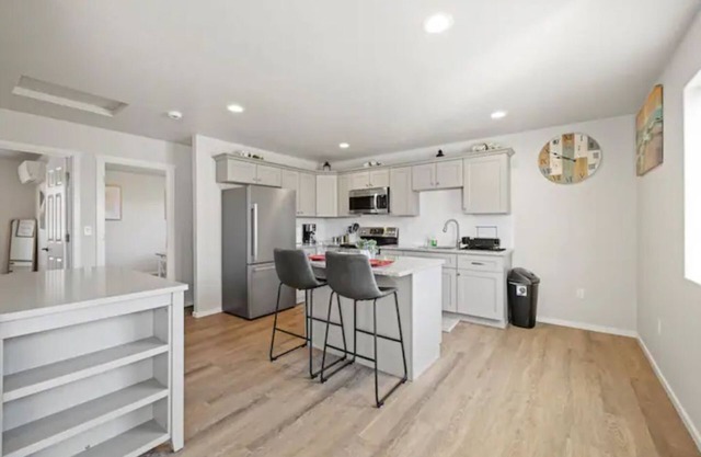 Chic & Tranquil 2BR Home in PSC