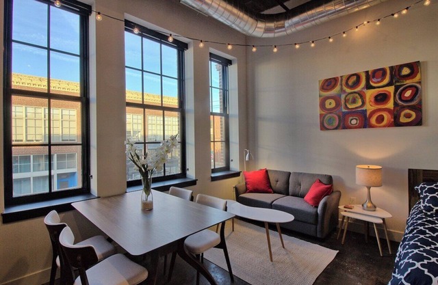 Chic Ultramodern Studio Loft w/ Designer Features