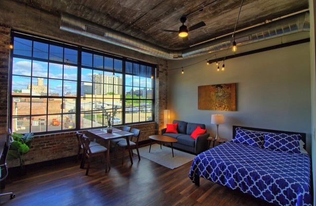 Chic Ultramodern Studio Loft w/ Designer Features