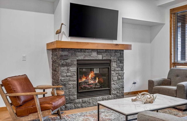 Chic Urban Sanctuary in the Heart of Down