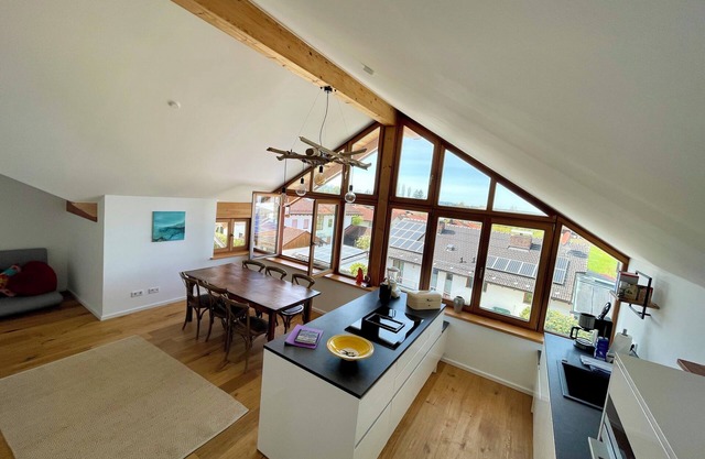 Chiemsee Living Ferienwohnung Traumblick, 1-5Pers., 2sep. SZ, Balkon