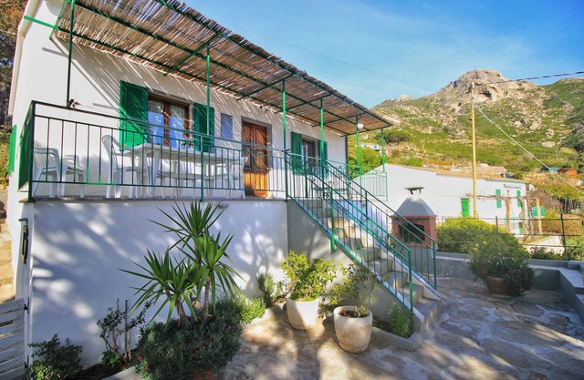 Chiessi - The Saltino House