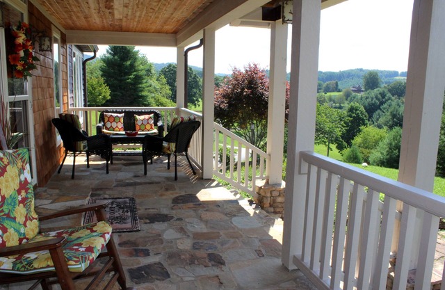 Cool Breezes & Starry Nights–Reserve A June Mtn Retreat at The Ponderosa