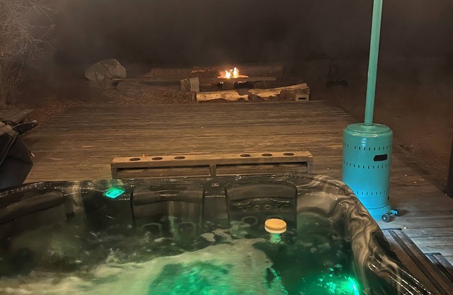 Chinook Winds Lodge