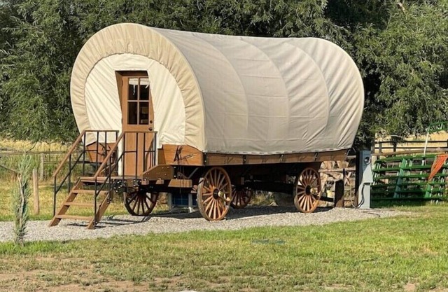 Chisholm “Conestoga” Wagon at J&J Cabins