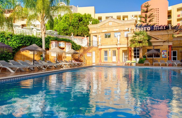 Choromar Apartments