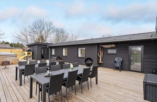 "Christiern" - 4.5km from the sea by Interhome