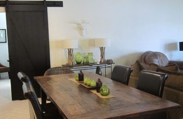Christina Lake Cottage - Private Home w/ Sandy Beach