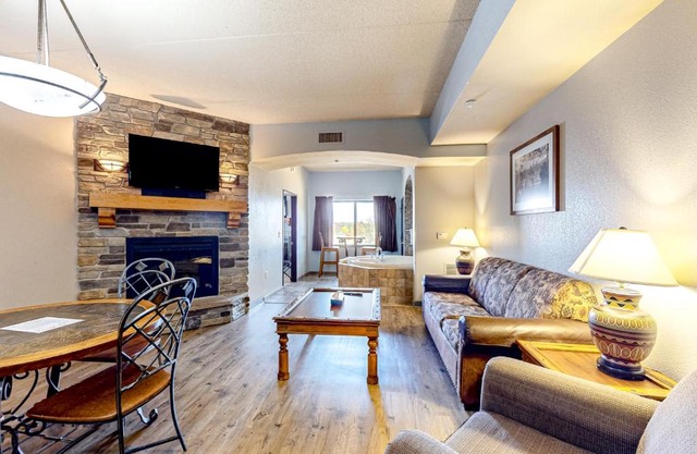 Chula Vista Condo, Unit 2344