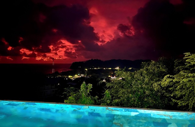 CIMA DEL MAR #4 - Cozy upstairs condo w/ ocean views and private balcony