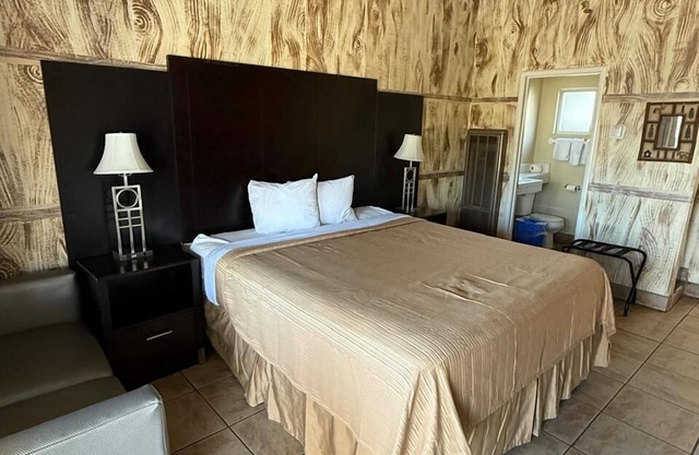 Cinderella Motel