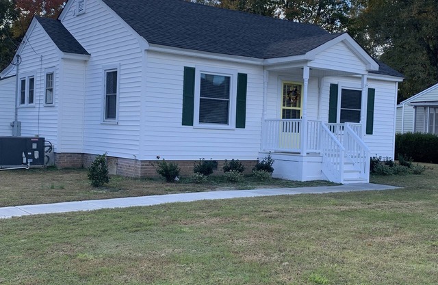 Circa 1930's- updated bungalow located in the historic district.