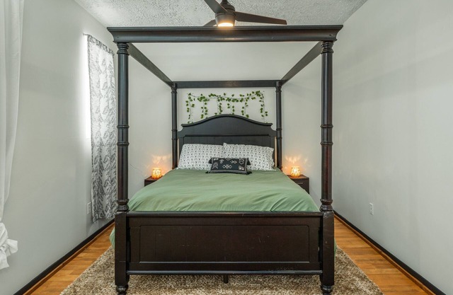 Circle Overlook-Private Downtown apartment