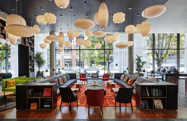 citizenM Seattle South Lake Union