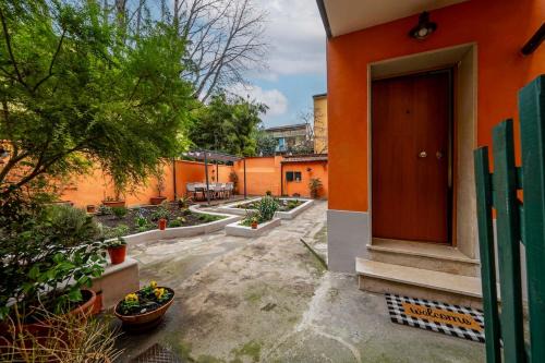 City centre - Beautiful cottage with garden